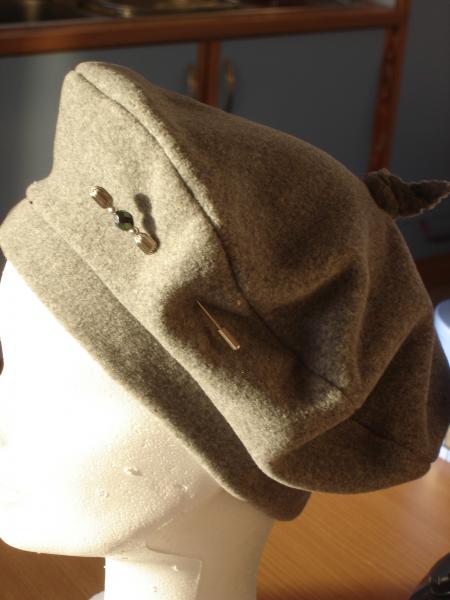 beret gris
