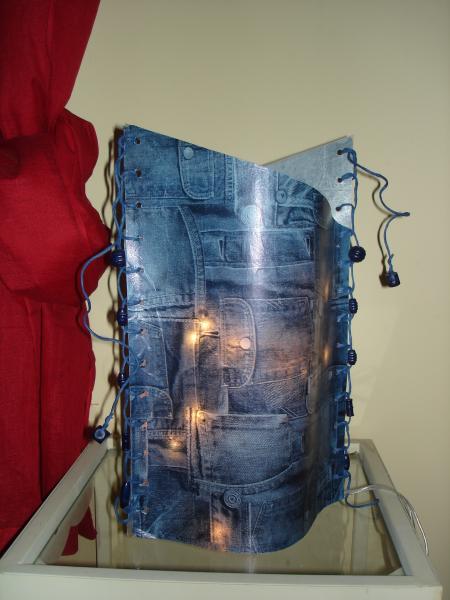LAMPE JEANS.....